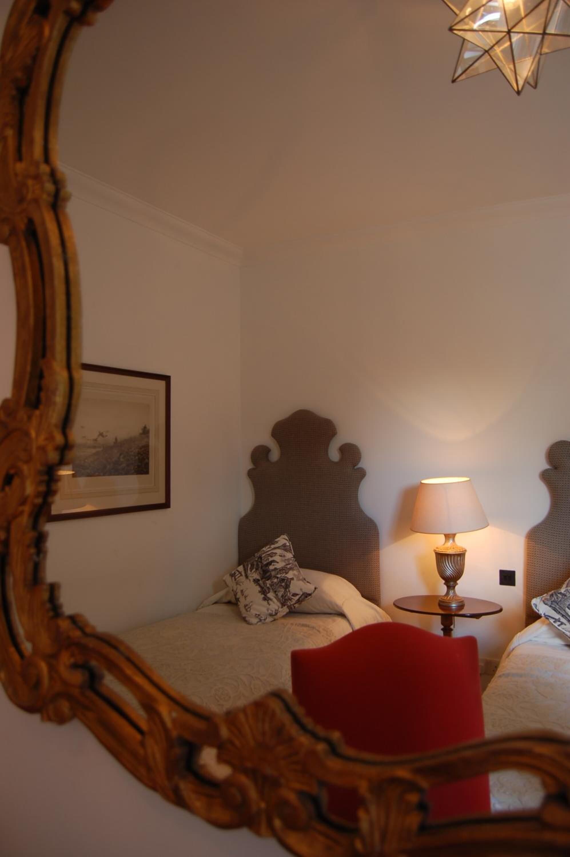 individually decorated, individually furnished, desk, free wifi