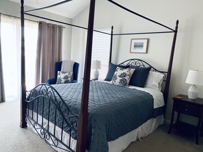 Condo, 2 Bedrooms | 2 bedrooms, iron/ironing board, free WiFi, bed sheets