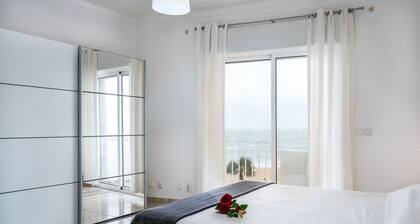 T2 Avenida 1º VISTA MAR 5* A/C WI-FI 6 PESSOAS