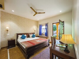 Habitación Deluxe doble | 1 dormitorio, ropa de cama de alta calidad, colchones viscoelásticos