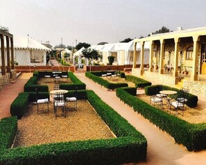 Tägliches inbegriffenes nach Wunsch zubereitetes Frühstück