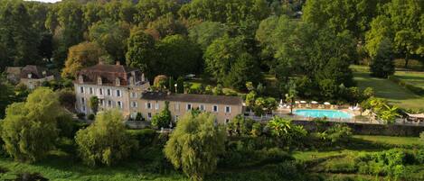 Façana frontal de l'allotjament