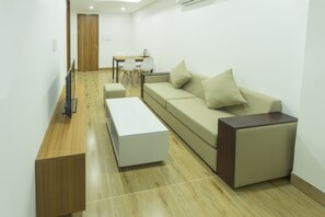 Apartment, 2 Bedrooms | Living room | TV