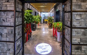 Lobby - The Mansion Inn Dream Mansion (Zhangjiajie)