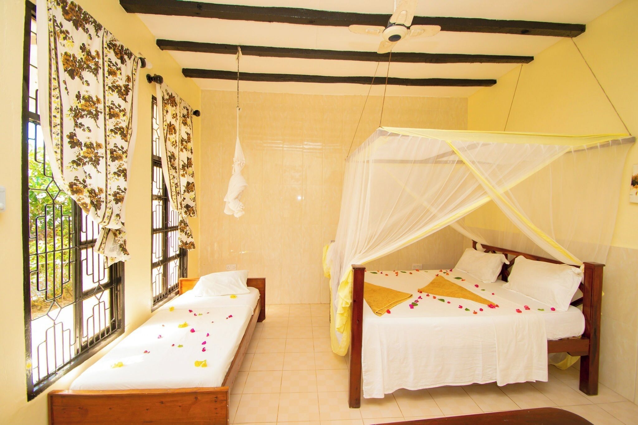 Standard Double Room, Garden View | Garden view