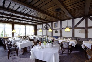 German cuisine - Hotel Zur Windmühle (Stapelfeld)