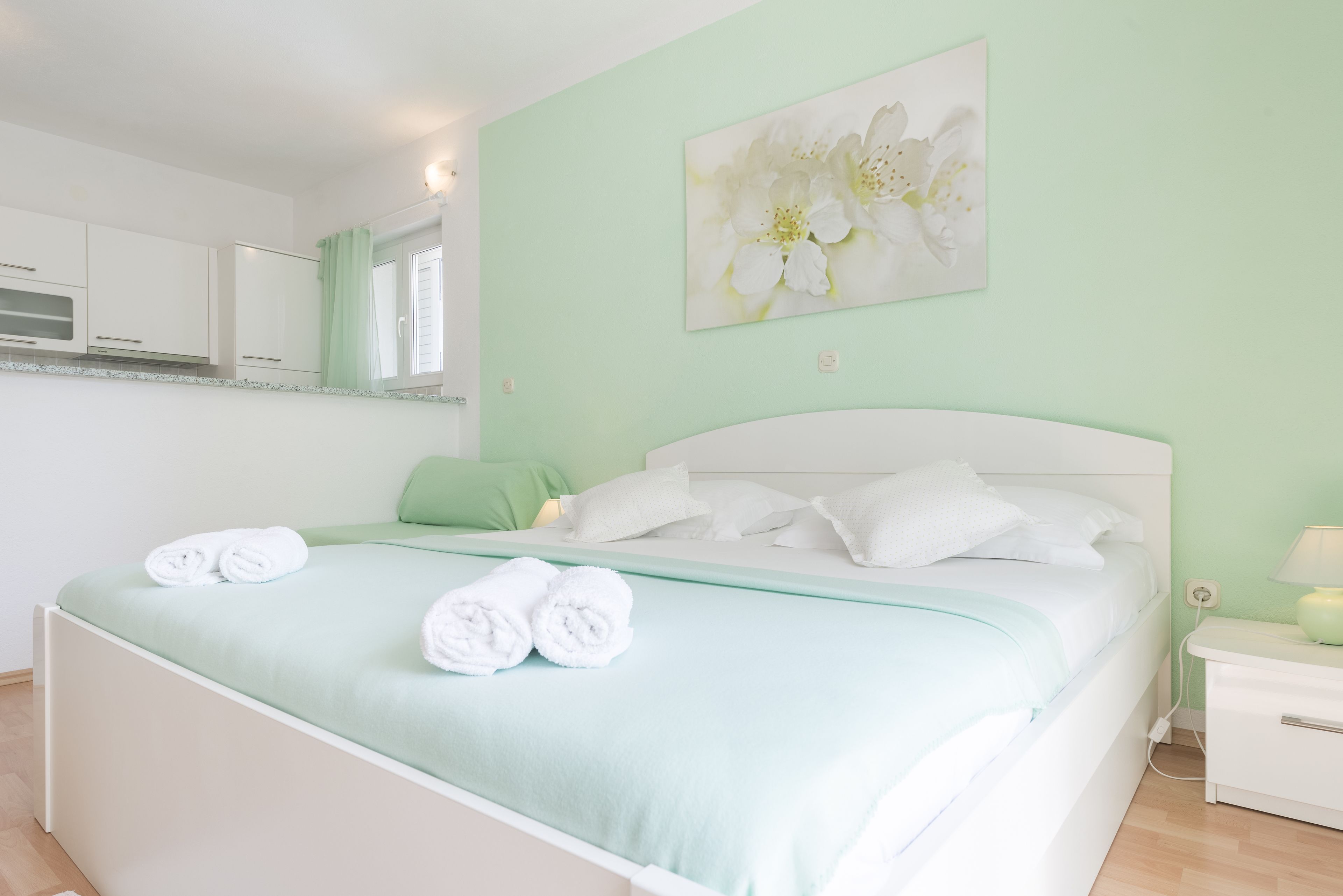 Studio, Garden View | 1 bedroom, desk, blackout drapes, soundproofing