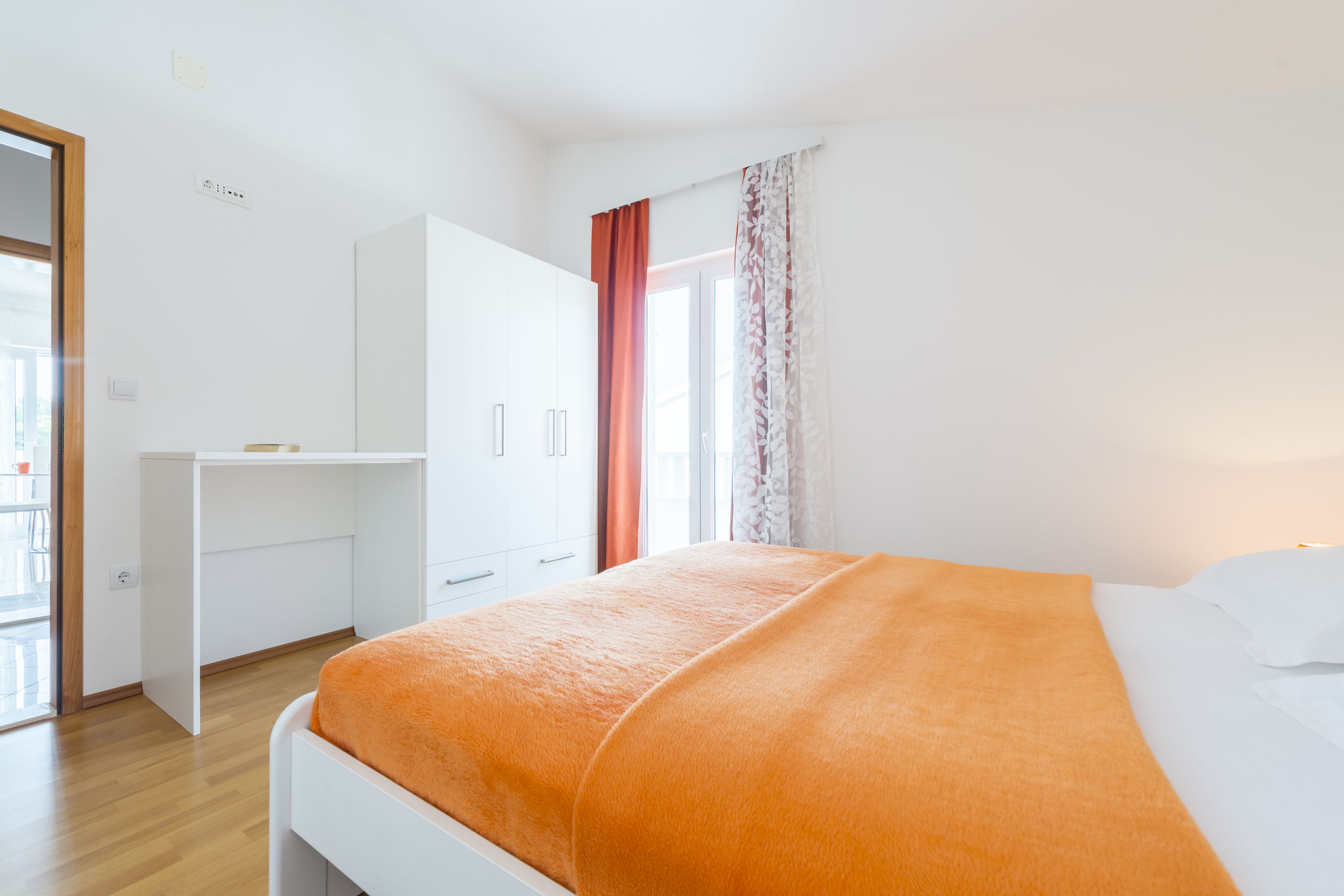 Apartment, 1 Bedroom, Sea View | 1 bedroom, desk, blackout drapes, soundproofing