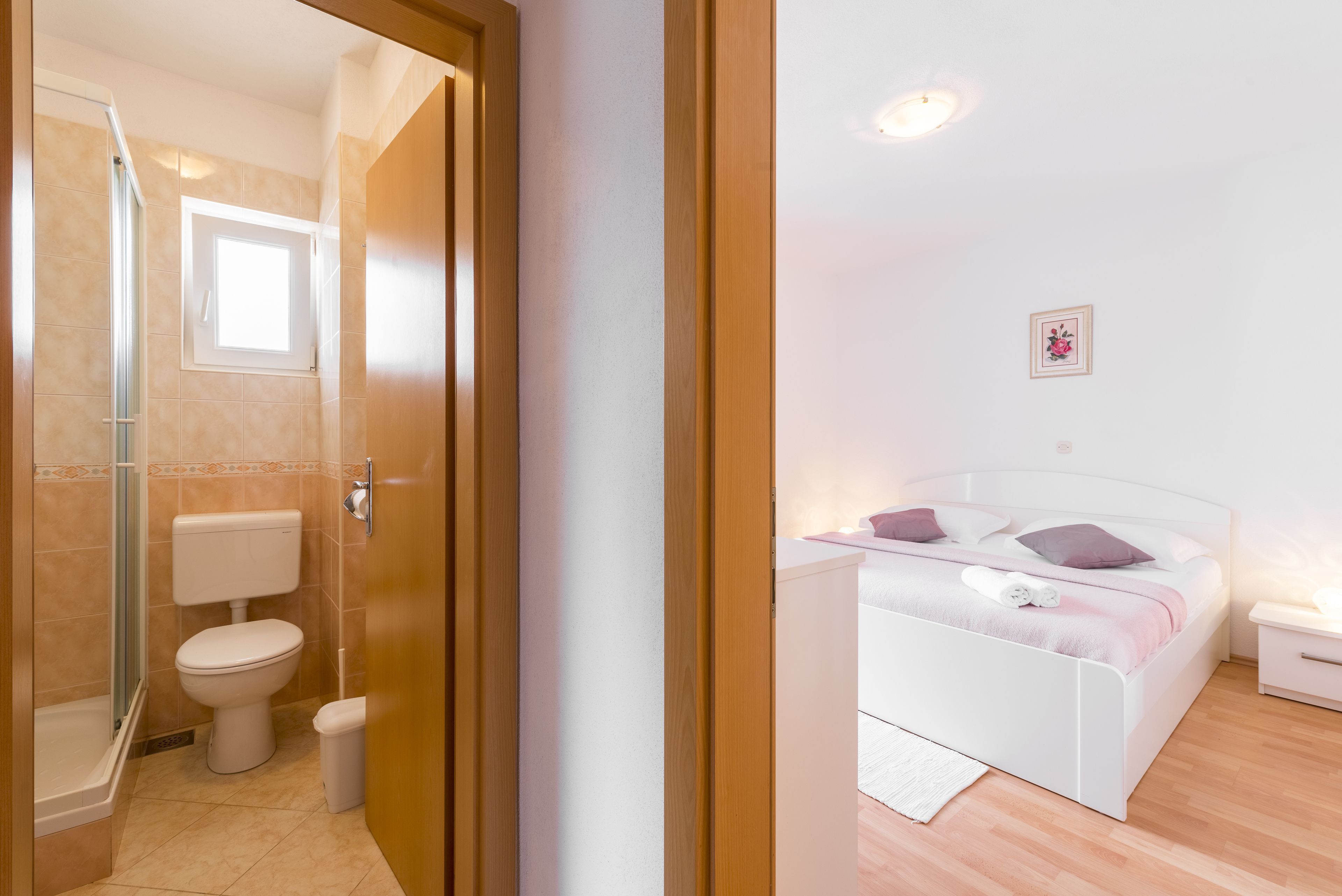 Apartment, 1 Bedroom, Sea View | Bathroom | Shower, hair dryer