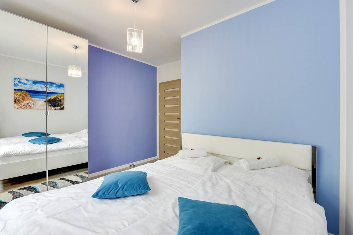 City Apartment, 2 Bedrooms (Uno 5) | In-room safe, desk, iron/ironing board, WiFi (free)