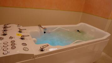 Sauna, hot tub, steam room, Turkish bath, body treatments