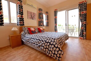 3 habitaciones y caja de seguridad en la habitación 