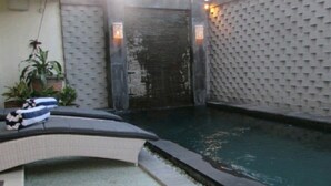 Outdoor pool - Sun Shoot Villas Seminyak (Seminyak)