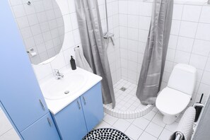 Apartment, 3 Bedrooms | Bathroom