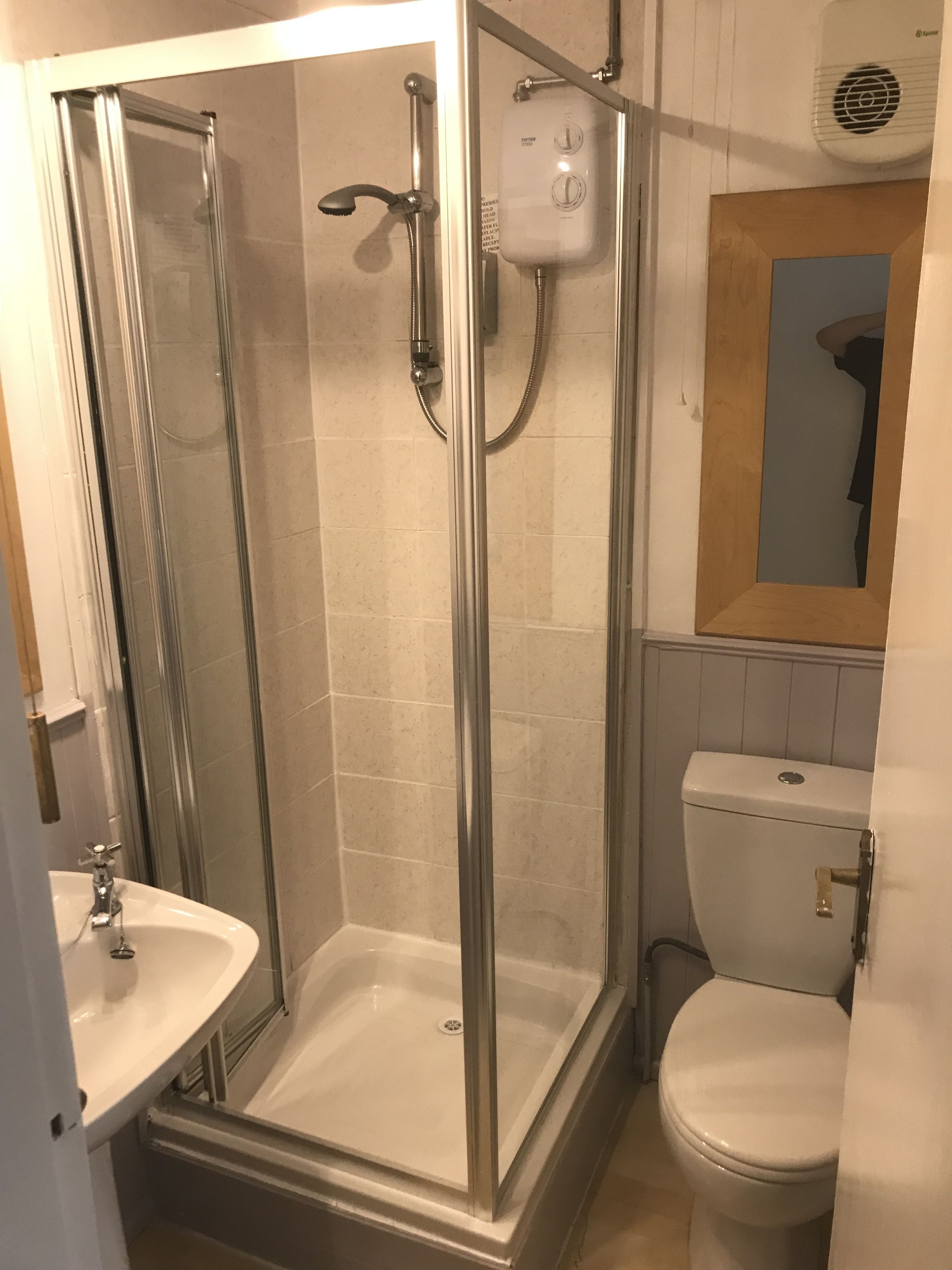 family room (the pineapple room) | bathroom | shower, hair dryer, towels