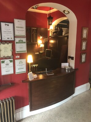 Reception - The Priory Hotel (Louth)