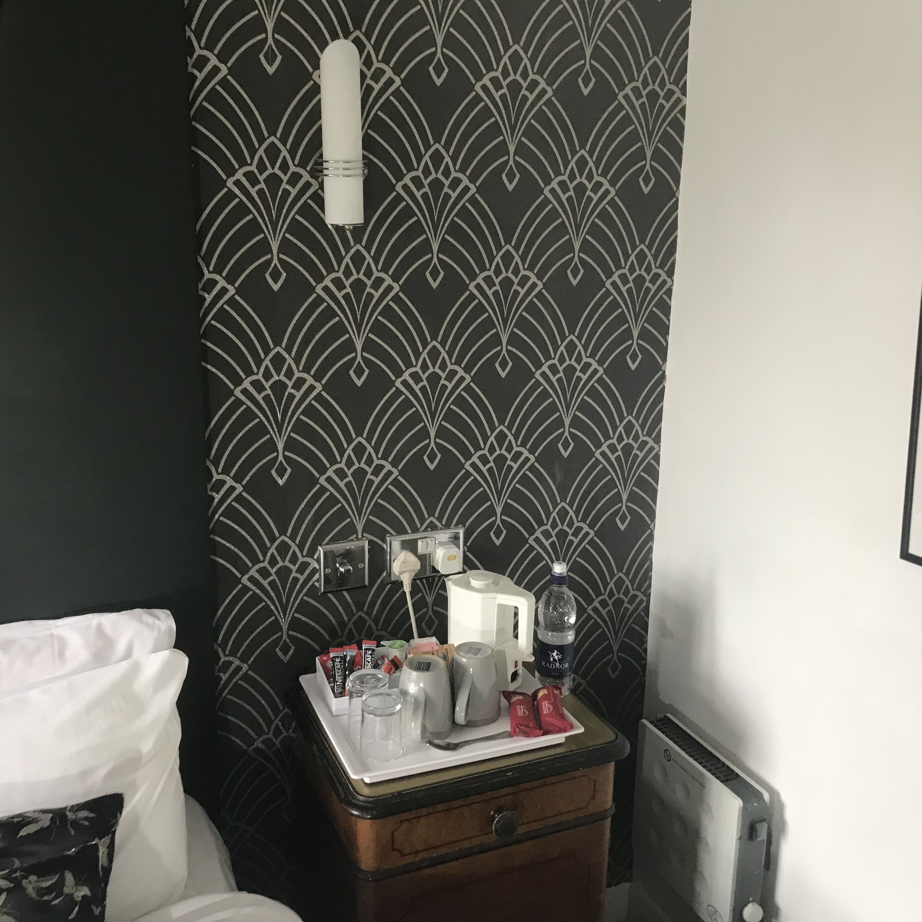 double room (deco room) | premium bedding, iron/ironing board, free wifi, bed sheets