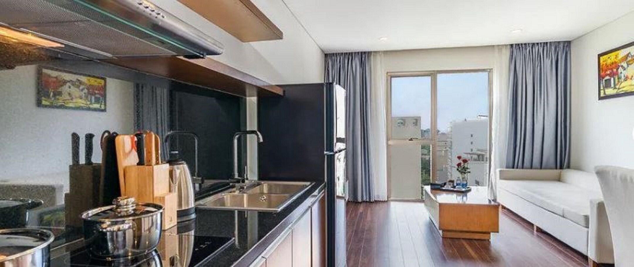 fridge, electric kettle