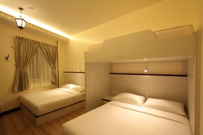 Family Room, Ground Floor (5 Pax) | Desk, iron/ironing board, free WiFi - Shamrock Guest House II (Ipoh)