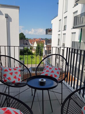 Terrace/patio - Comfortable new apartment "Pfänder", 110 m², 2 bedrooms (Friedrichshafen)