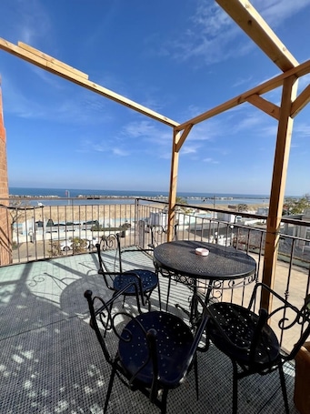 1 bedroom, desk, laptop workspace, free WiFi
