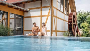 Outdoor pool, open 8:00 AM to 7:00 PM, free cabanas, pool umbrellas