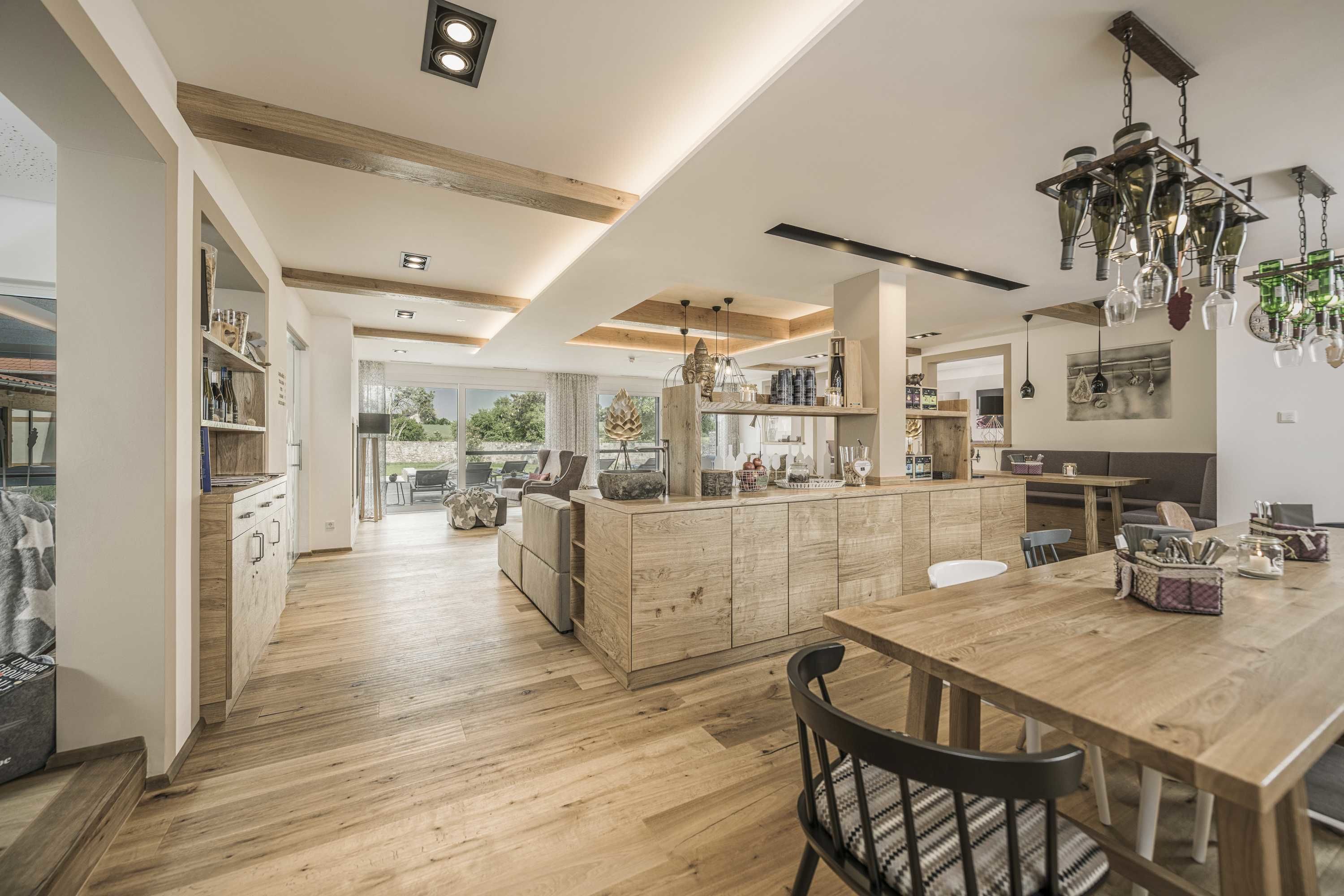 couples treatment room(s), sauna, hot tub, steam room, body treatments