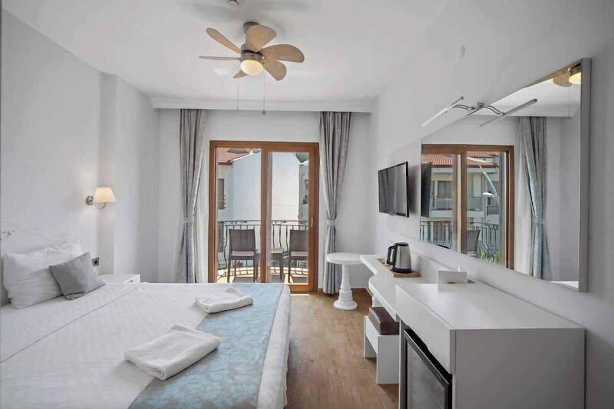 Standard Room, City View
