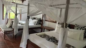 Superior Room | Premium bedding, minibar, in-room safe, desk