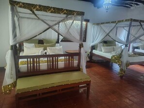 Superior-rum | Sängtillbehör av högsta kvalitet och minibar