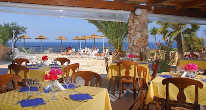 Camping La Roccia