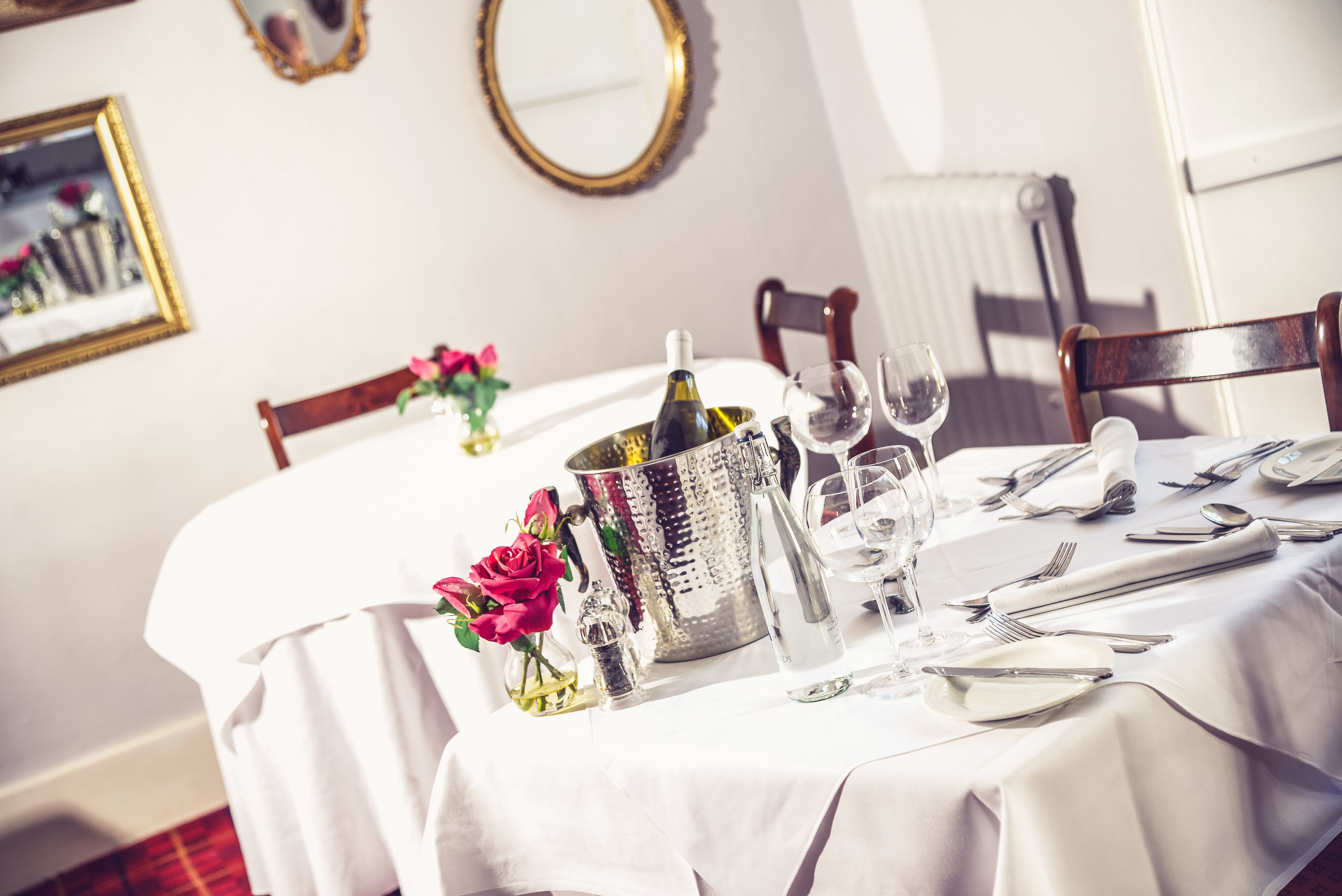 تقديم الإفطار والعشاء، الأطب اق البريطانية