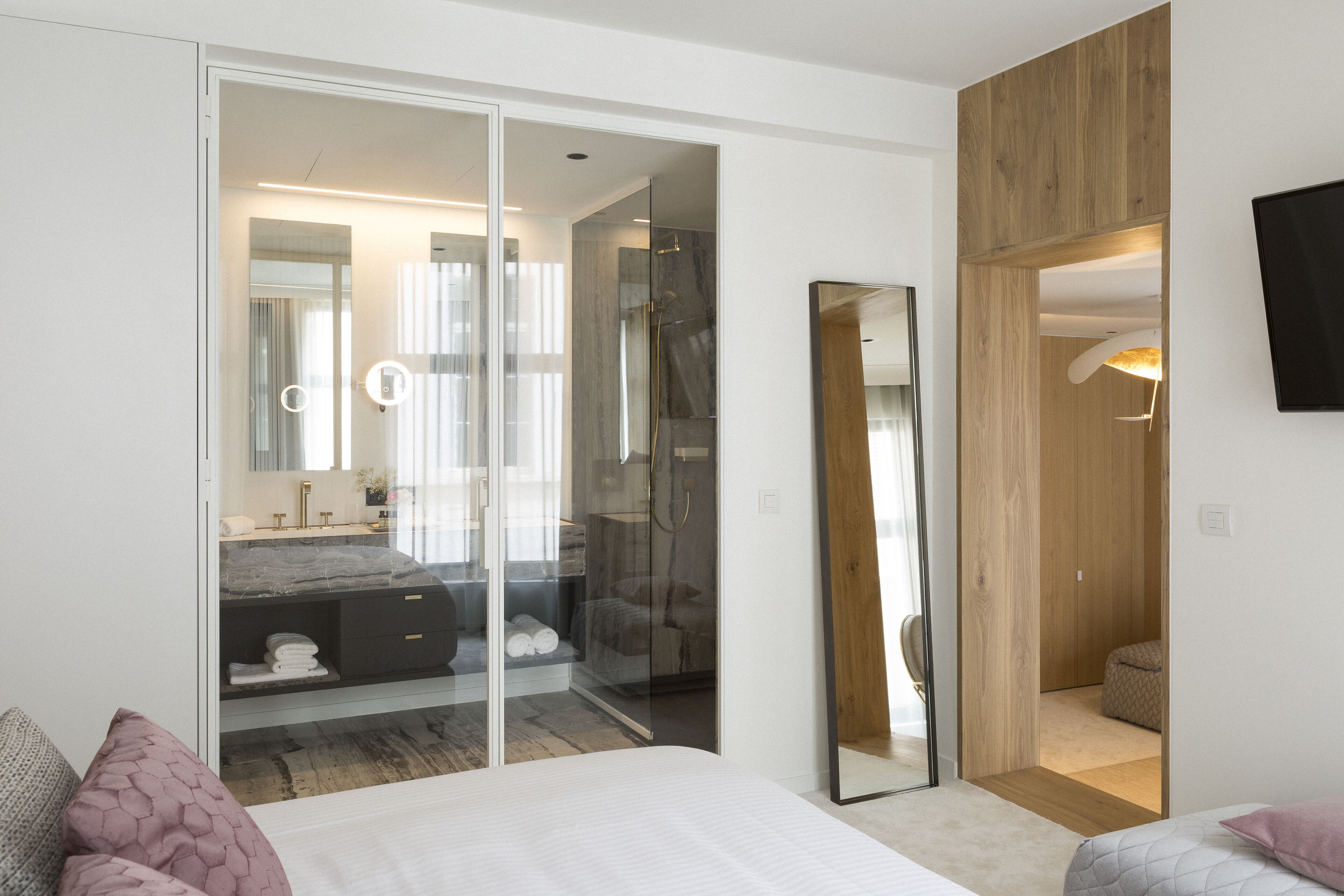 standard suite, 1 king bed (suite 9) | bathroom | hair dryer, towels