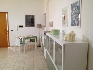Breakfast area - Akron b&b (Sant'Alessio Siculo)