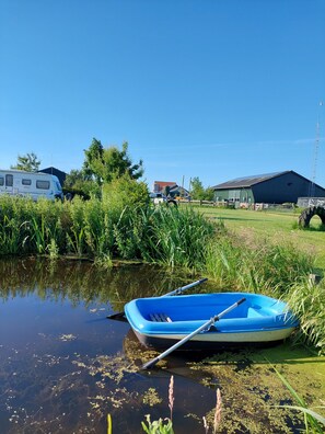 子供用の遊び場 - 屋外
