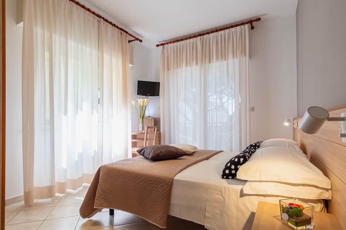 Chambre Supérieure Double ou avec lits jumeaux