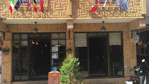 Unclassified image, 4 of 15, button - Kucukkuyu Gumus Hotel (Ayvacik)