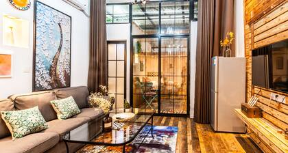 Qiyu Homestay - West Nanjing Road Branch