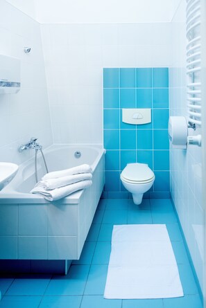 Quarto solteiro | Banheiro | Toalhas de banho 