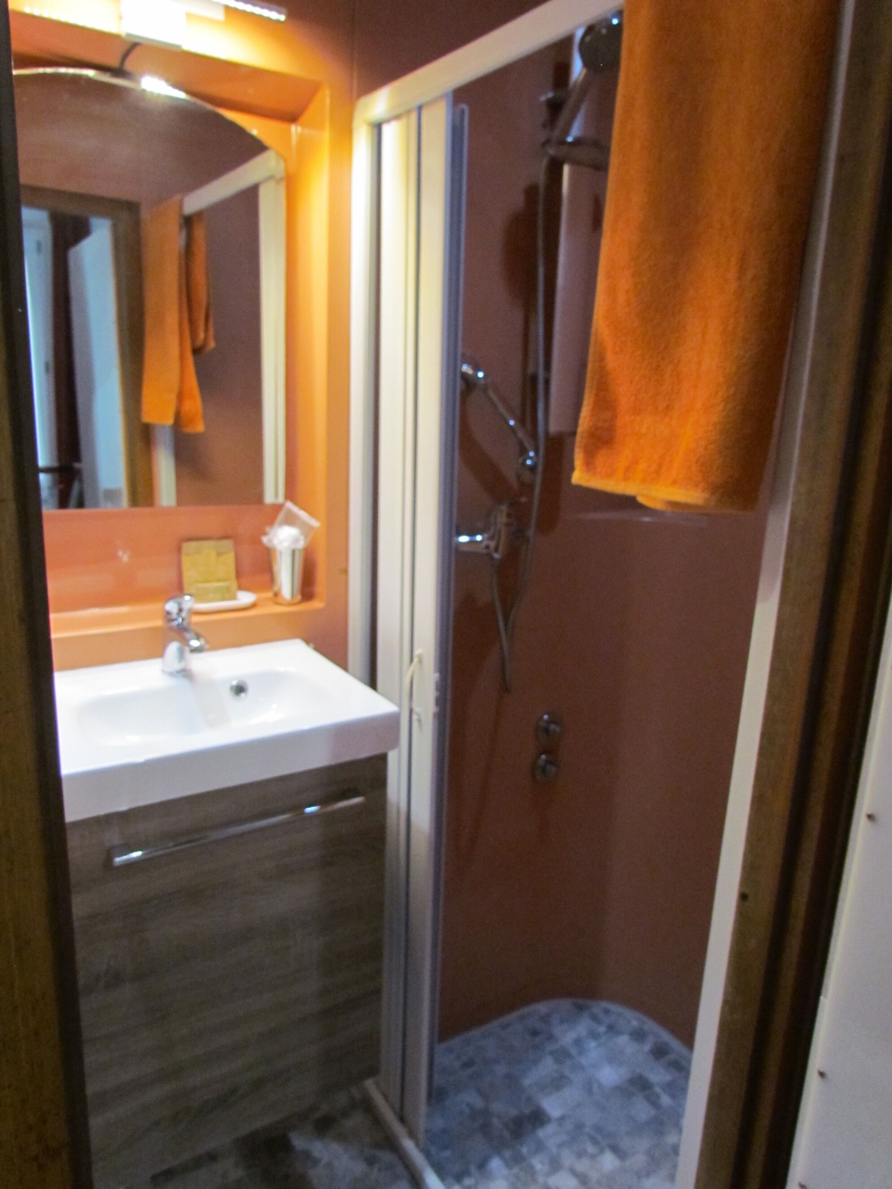 Photo - Althea Rooms