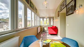 Sittområde i lobbyn