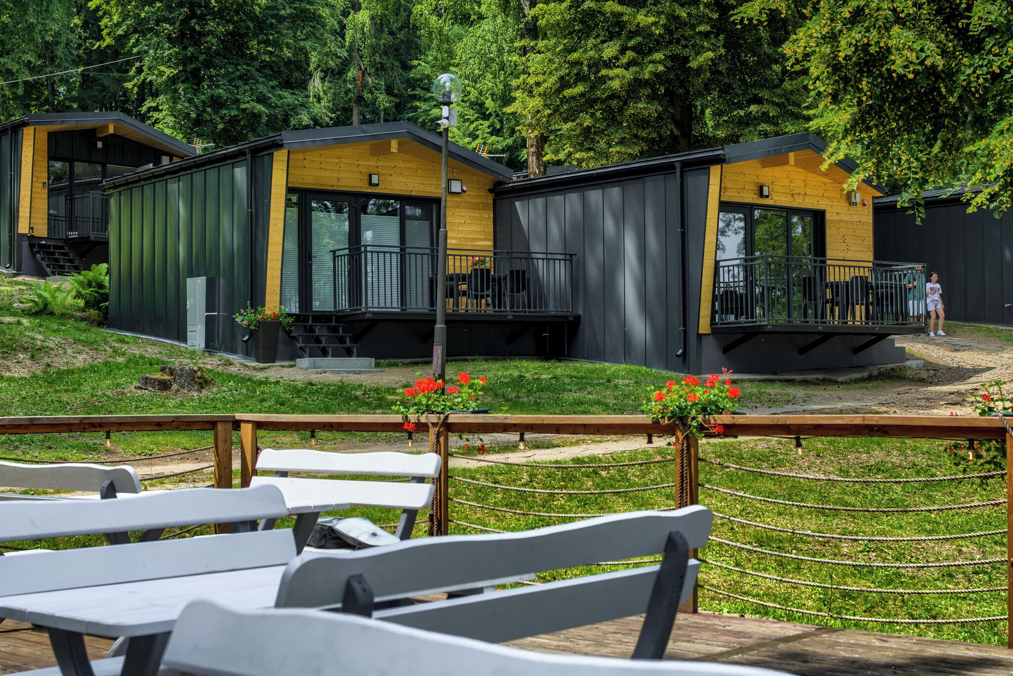 Comfort-Ferienhütte | Blick auf die Anlage