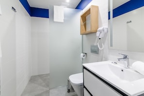 Villa, 2 Bedrooms, Garden View | Bathroom | Shower, free toiletries, hair dryer, towels