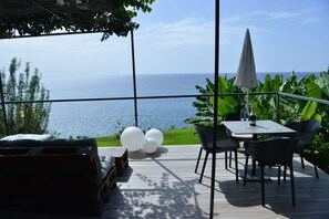 Luxury Apartment, Ensuite, Sea View (Villa Rosa) | View from property - Quinta Golfinho (Calheta)