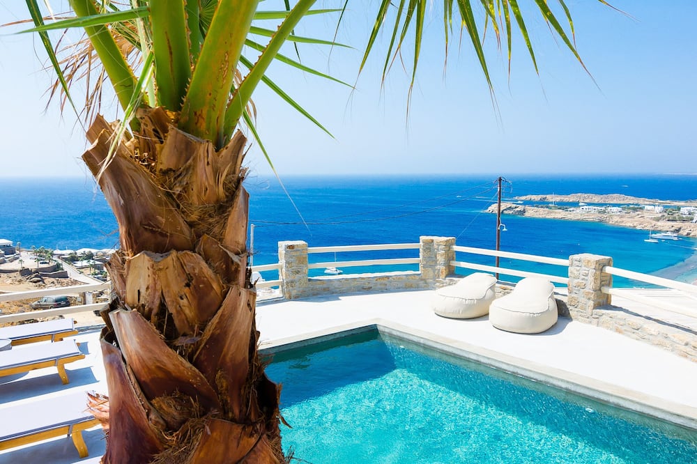 Eden View Suites & Villas