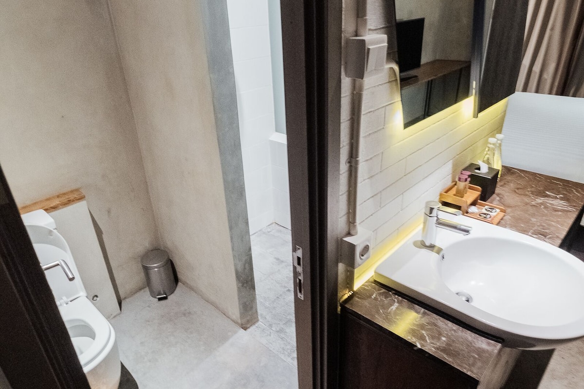 1 bedroom, minibar, in-room safe, individually decorated