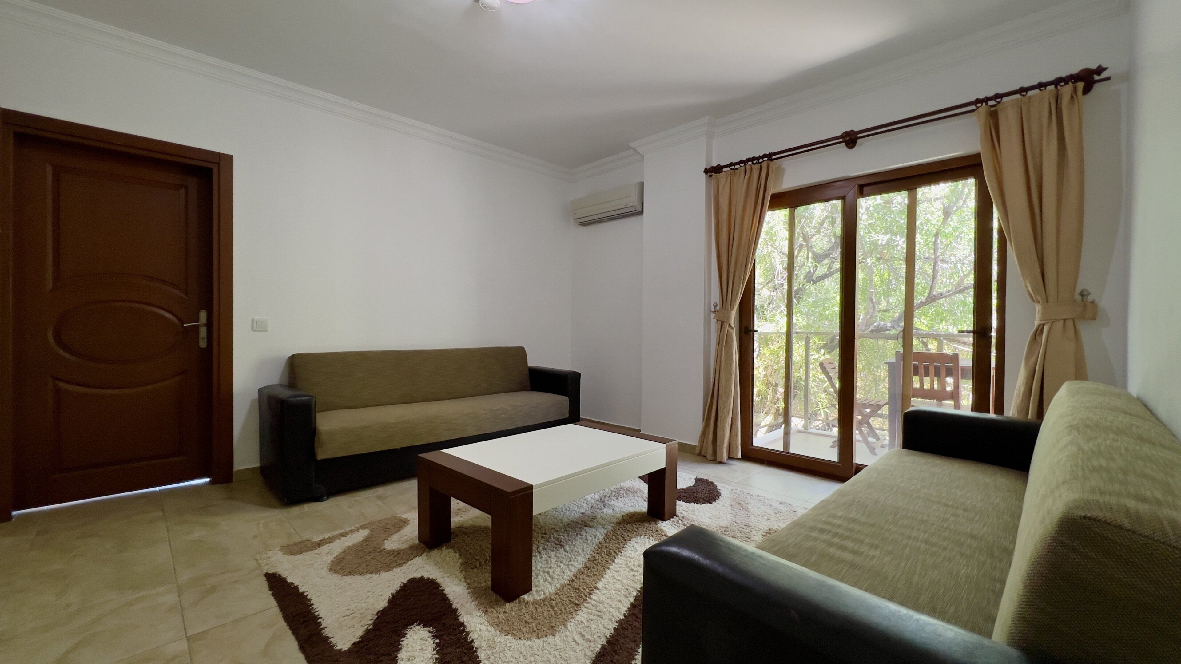 Superior Room | Minibar, desk, iron/ironing board, free WiFi