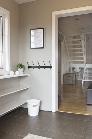 Bungalow Luxe | 4 chambres, rideaux occultants, fer et planche à repasser, Wi-Fi gratuit