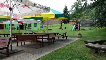 Children's play area - outdoor