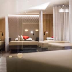 Sauna, bagno turco, trattamenti per il corpo, scrub corpo